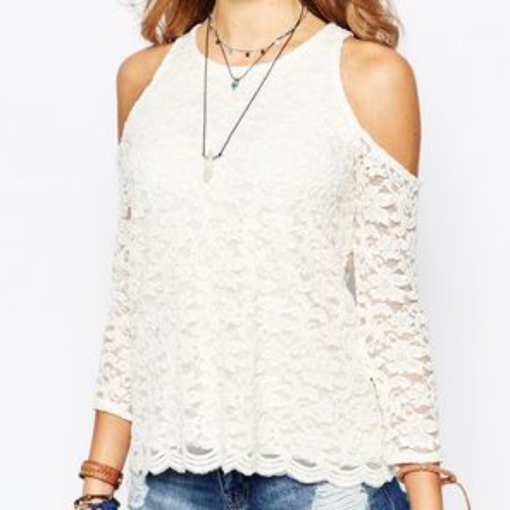 White Lace Off The Shoulder Hollister Top